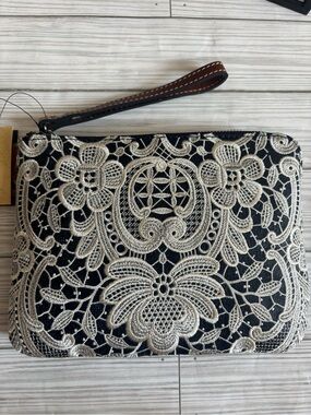 Patricia Nash Embroidered Navy Blue & Ivory Wristlet Clutch